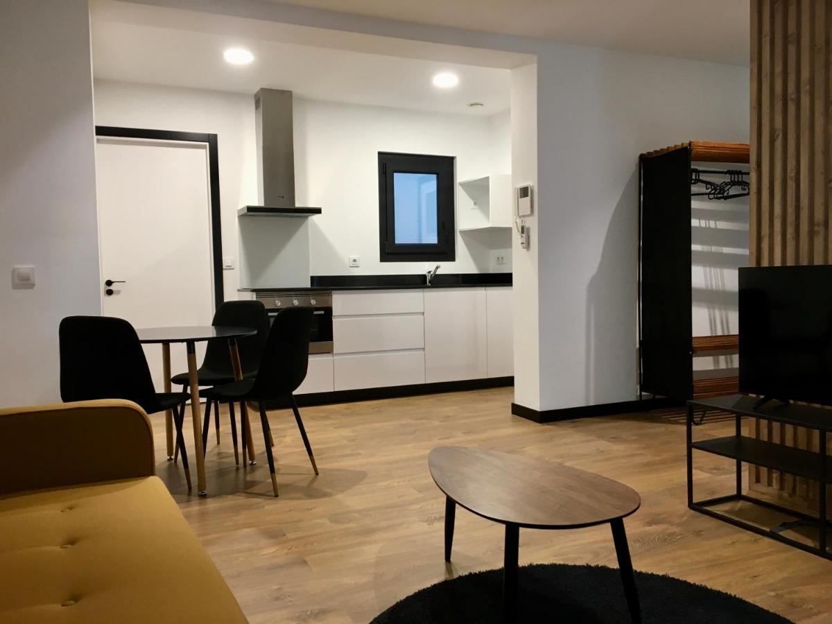 Apartament Loft De Diseno Con Balcon Figueres  Zewnętrze zdjęcie